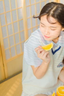 美女胸18以下禁止看禁网站